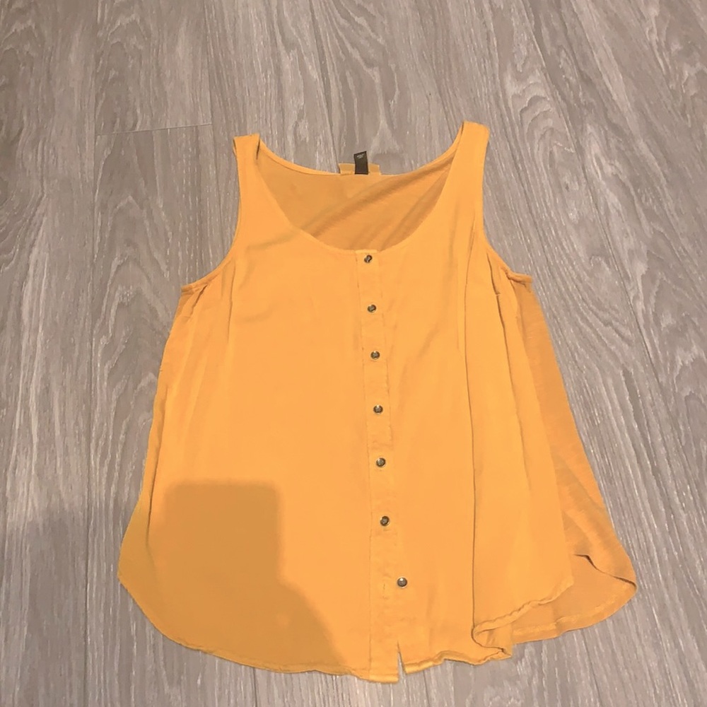Yellow buttoned tank top